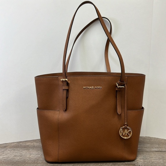 Michael Kors Large Saffiano Leather Top Zip Tote - Picture 2 of 15